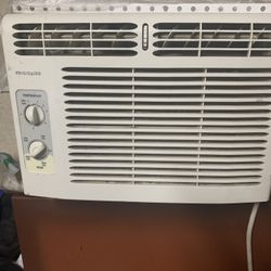 Air Conditioner
