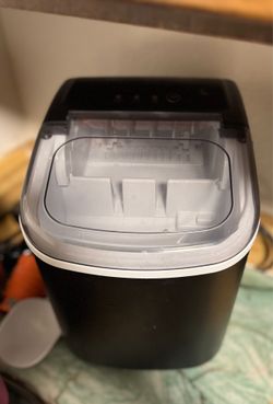 Ice maker