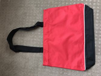 Red Shoulder Tote Bag with Zipper