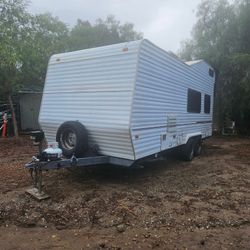 2000 Toy Hauler 