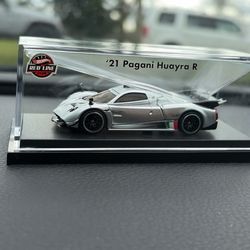 ‘21 Pagani Huayra R (trading only)