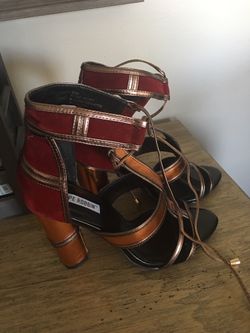 Open Toe Color Block Chunky Heel Sandal