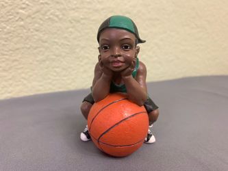 Vtg 1993 Youngs Inc Treasures of the Heart African American Basketball Boy