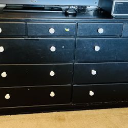 Free Dresser