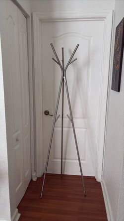Rack tripod