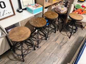 Bat stools