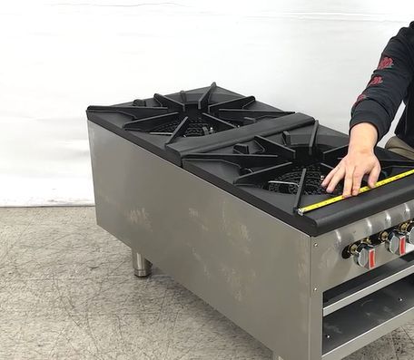 NSF 18ins double hole stock pot range HS 1D