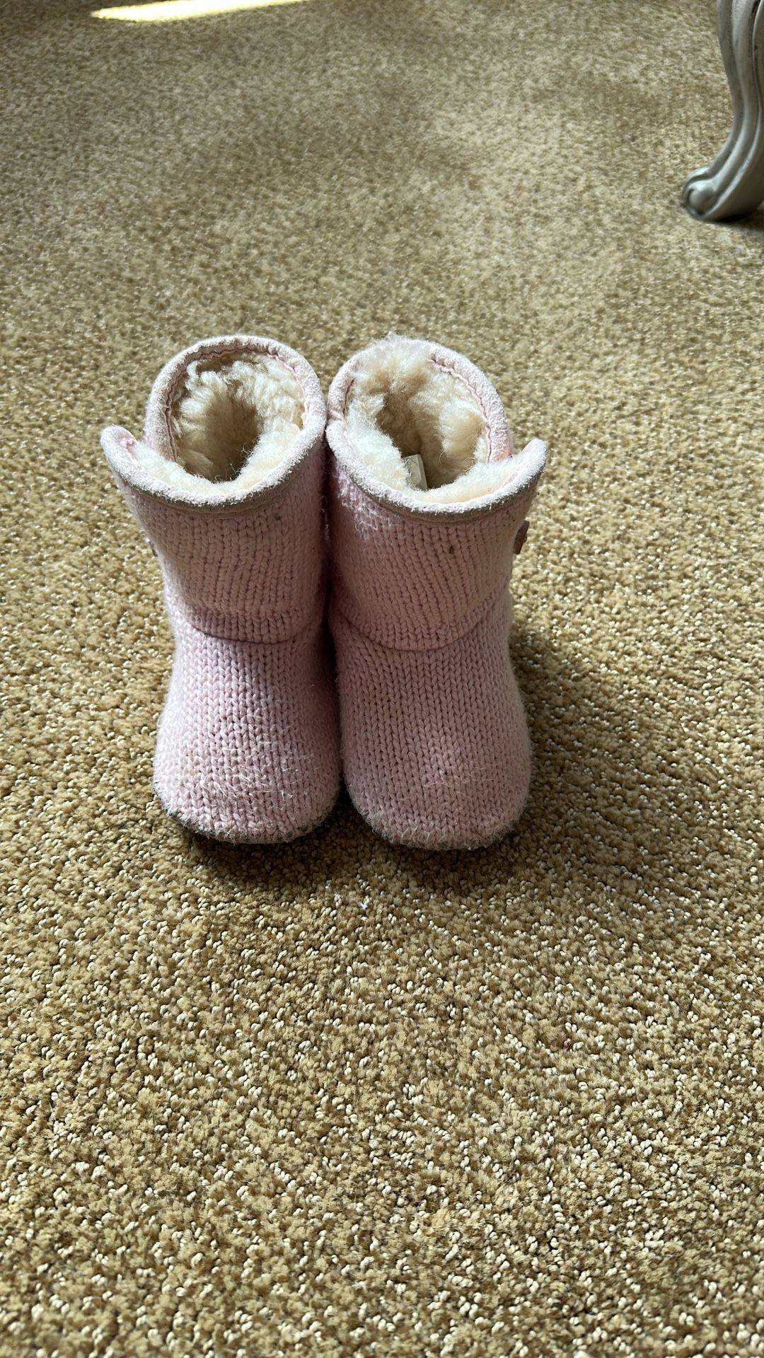 UGG 4/5