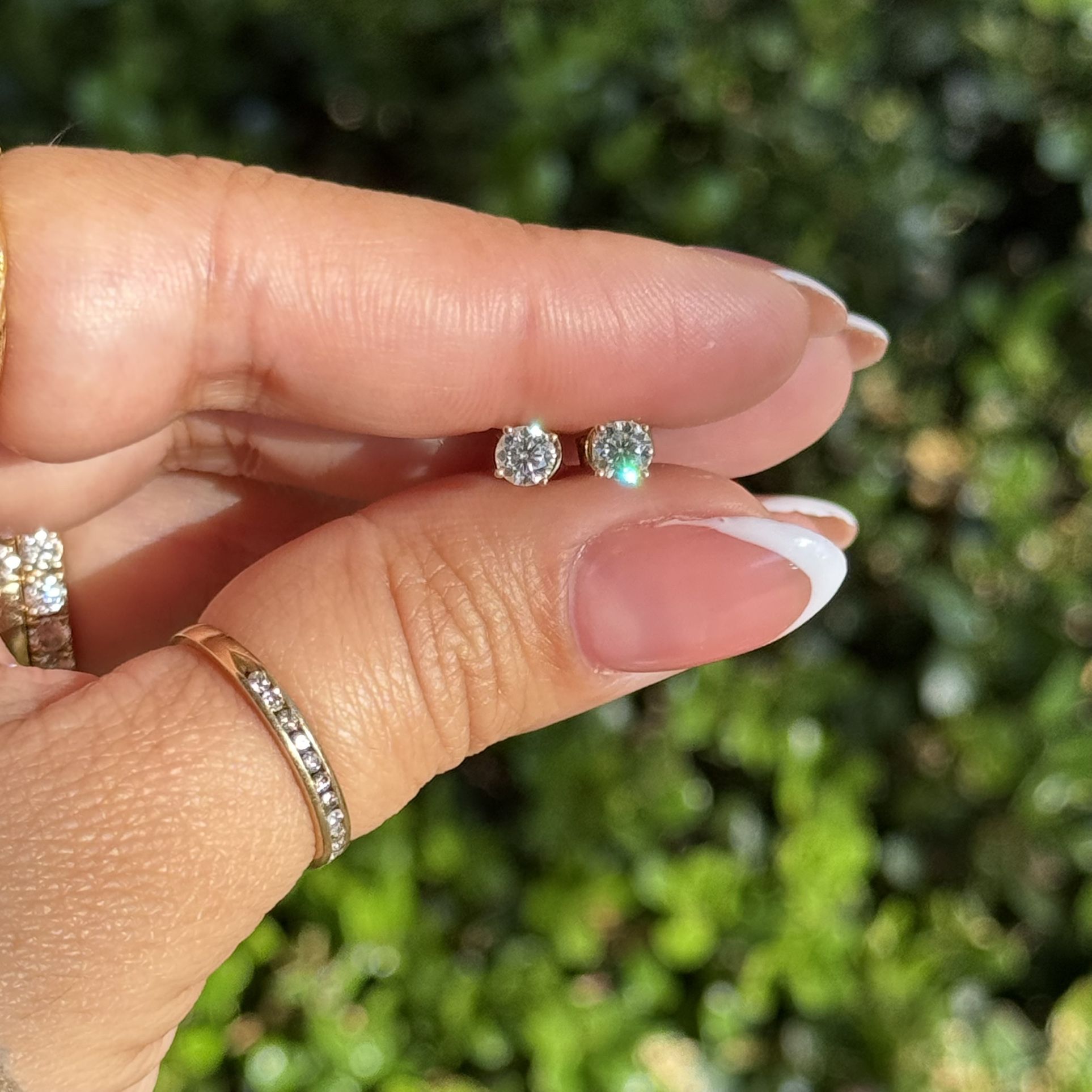 10k real gold moissanite VVS1 4mm piercings earrings