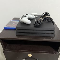 PS4 Pro 