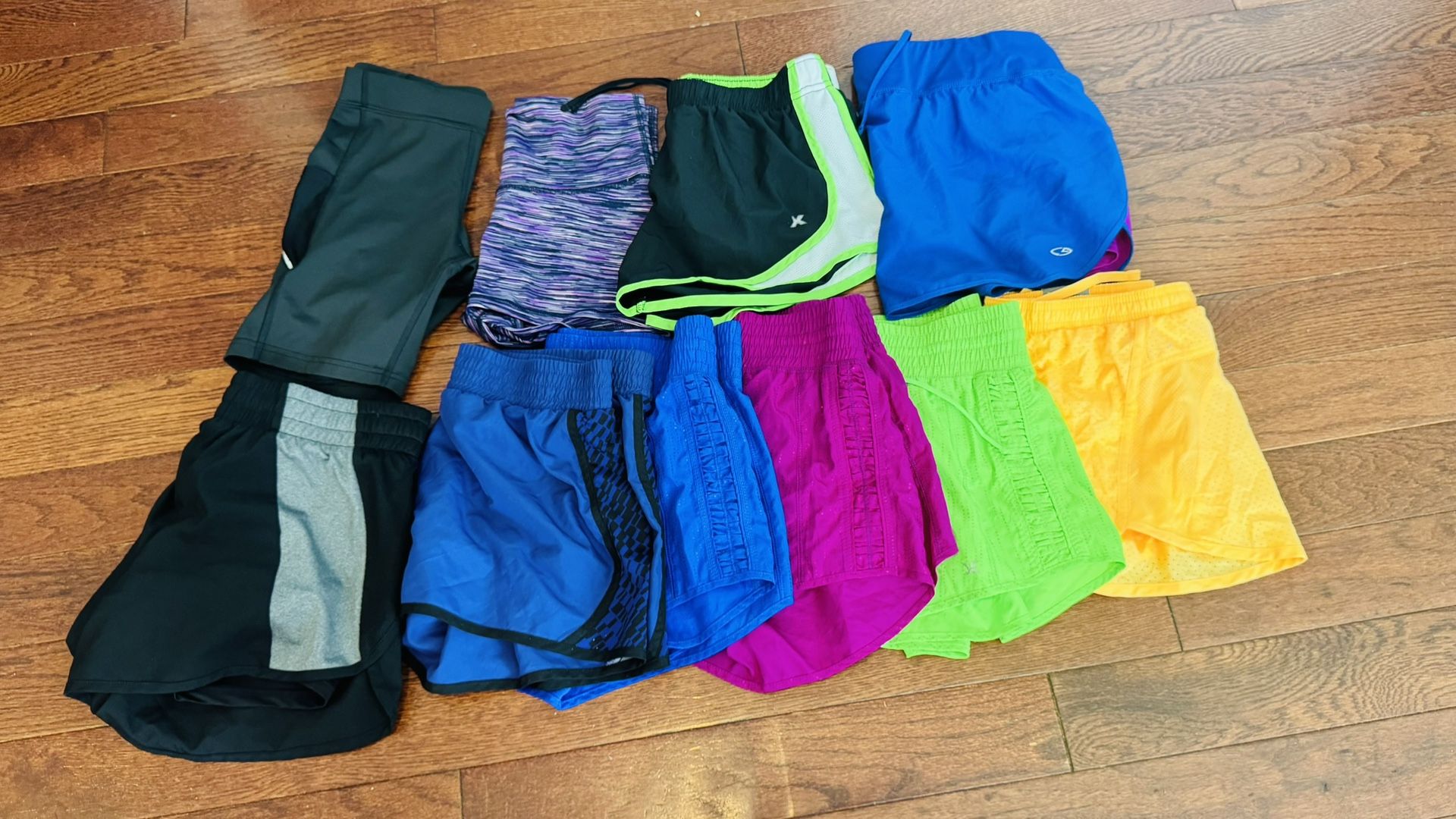 Women Active Wear -size Small 