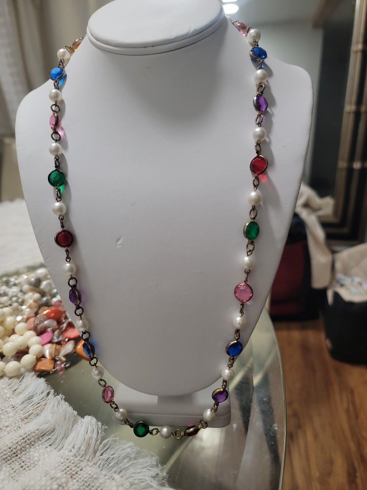 Necklece