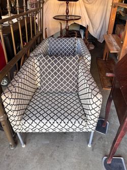 Upholstered Accent Chair with Geometric Pattern