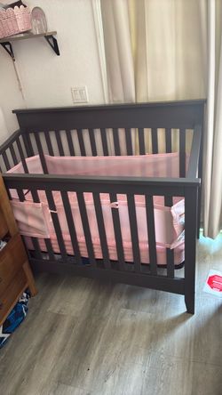 Baby crib