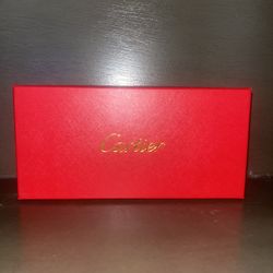 **BEST KFFER TAKES IT**Cartier Frame Sunglasses 
