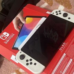 Nintendo Switch OLED 