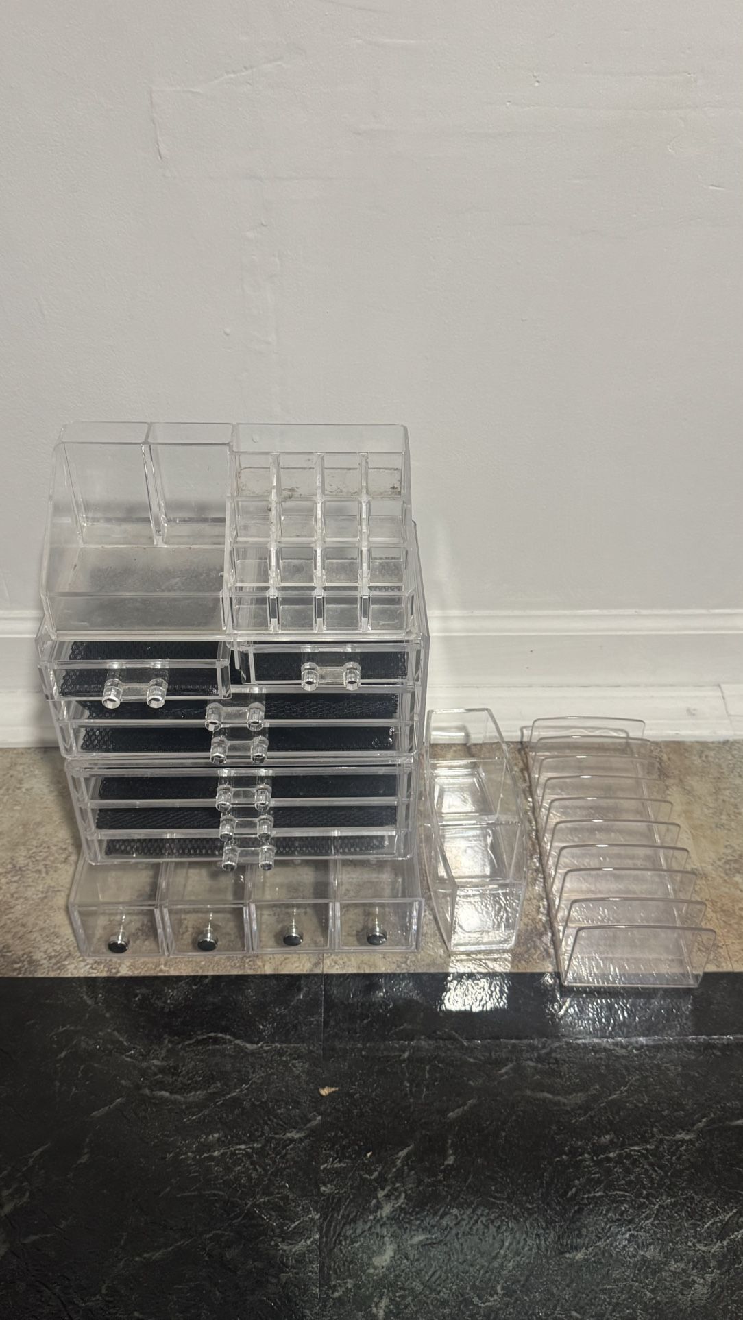 Clear Makeup Holder