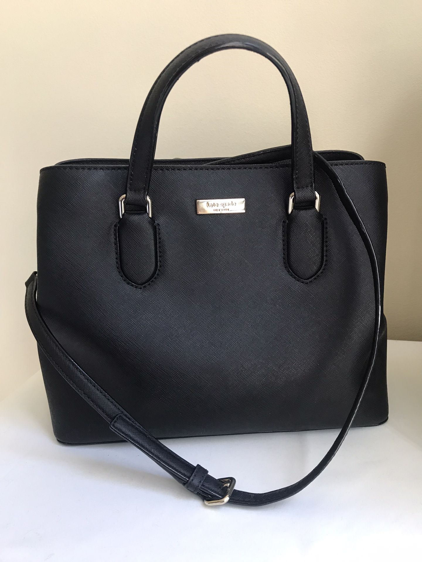 Kate Spade Evangelie Black Saffiano Genuine Leather Crossbody Handbag Purse