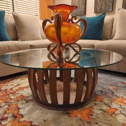 Kincaid Furniture Stone Ridge Round Cocktail Table

