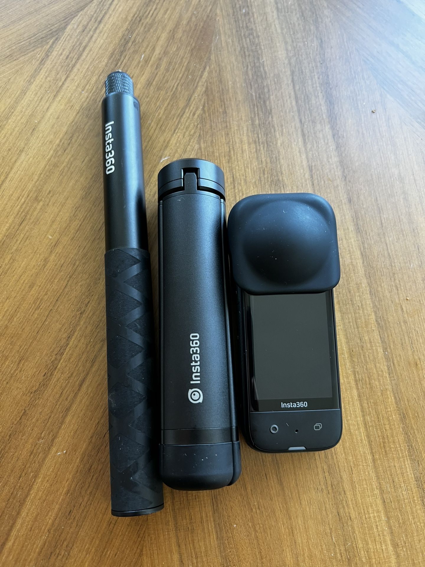 Insta360 X3 + Tripod System + Lens Protector