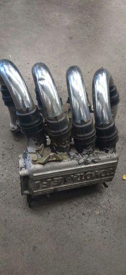 Toyota Starlet Manifold