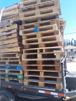48x40 mixes block sturdy pallets