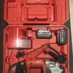Milwaukee Cordless Bandsaw 