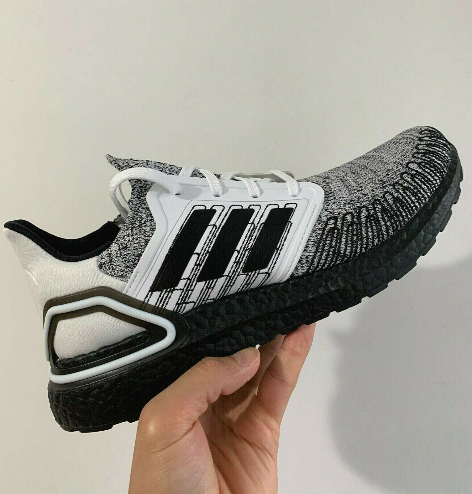 ADIDAS ULTRABOOST 20 RUNNING SHOES OREO SIZE 12 Footwear White Core Black