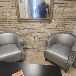 2 Office Waiting Chairs 