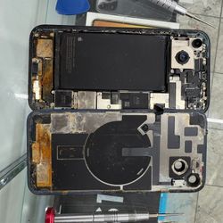 All iPhone and Samsung repair 
