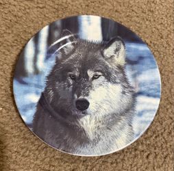 Vintage ceramic decorative wall plates Wolf Pattern