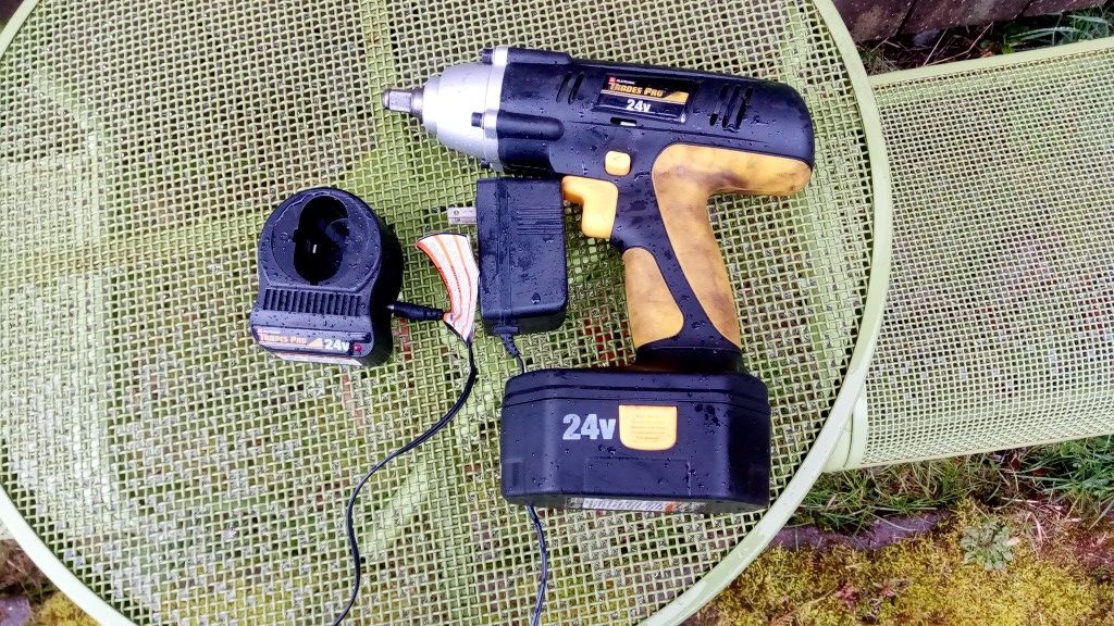 Trades Pro Half Inch 24 Volt Cordless Impact Wrench