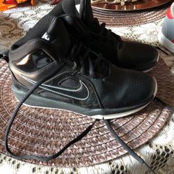 Black NIKE Sneakers 