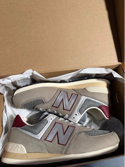New Balance 574 sneakers size 8 Men