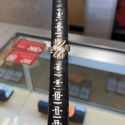 Beautiful Ring 