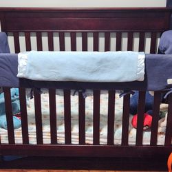 Baby CRIB & Matching Changing Table