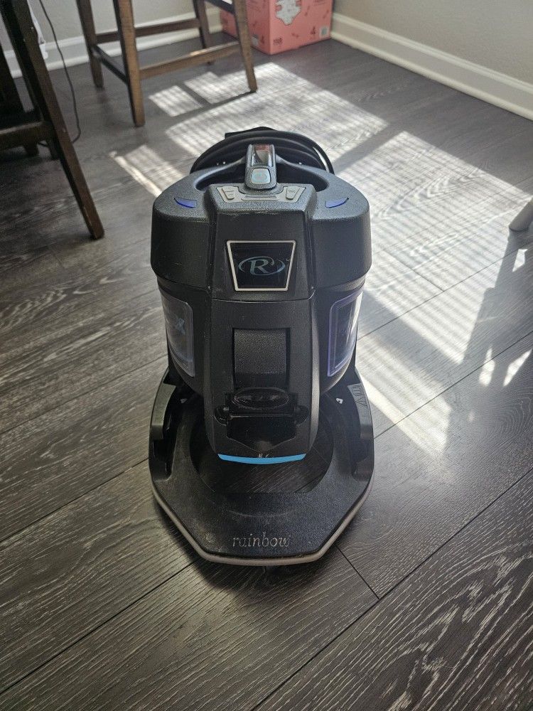 Rainbow SRX Vacuum System With Attachments