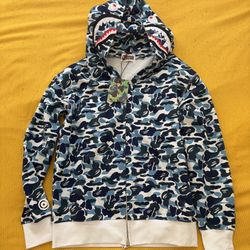 Official Bape Hoodie Men’s XL