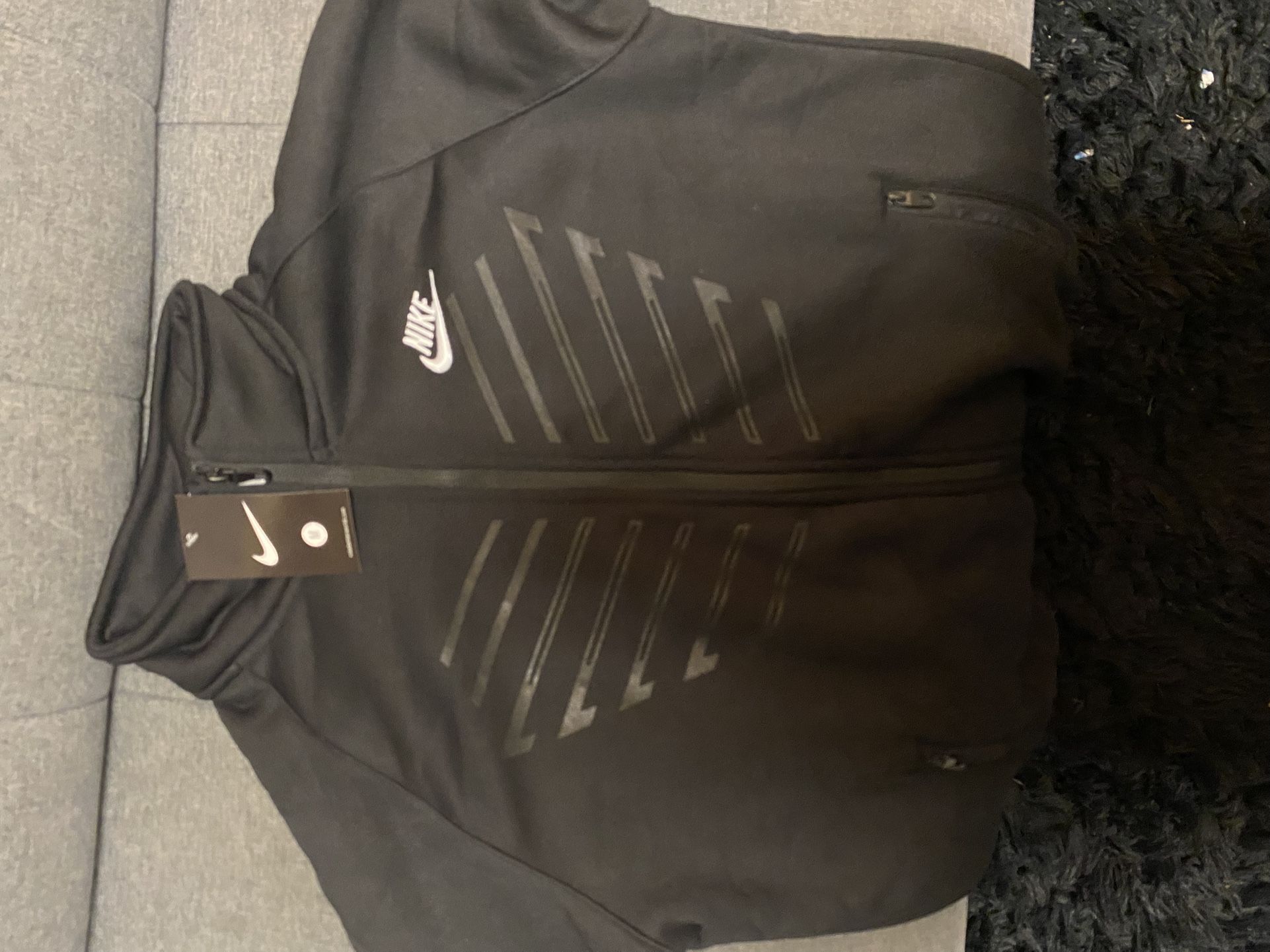 Nike Sweater
