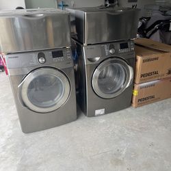 Samsung Washer & Dryer With PEDESTALS ( Washer Not Function) Please Read