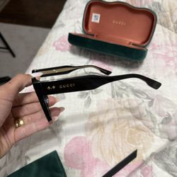 Gucci Sunglasses,Black 