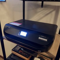 HP Envy 4520 All-In-One Printer Series