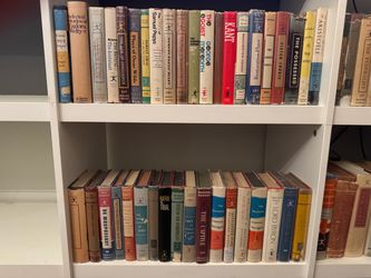 YOMO mudular bookshelves