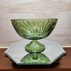 Anchor Hocking Compote Footed Green Fruit Bowl 