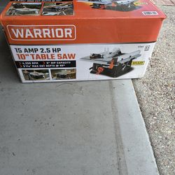Warrior 15 Amp, 10 inch Table Saw & Extra Hercules Blade