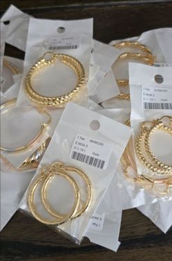 24 Hoop Earrings Gold Plated