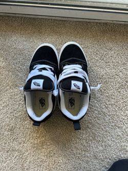 Vans Knu Skool