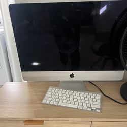 iMac Apple Desktop 