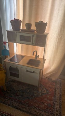 Kitchen toy with toys and kids sofa