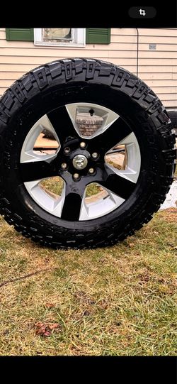 275/55R18